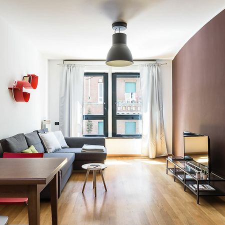 Homeathotel - Naviglio Pavese Милан Экстерьер фото